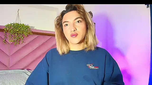 TomLondon  online show from 10/22/25, 12:38