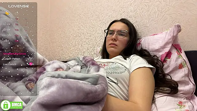 Snapshot of the_princese chatting on 02/07/25, 07:49 the princese online show from 02/07/25, 07:49