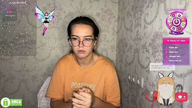 Snapshot of the_princese chatting on 10/11/25, 01:20 the princese online show from 10/11/25, 01:20