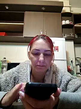 Evadesirex46 online show from 02/10/25, 12:50