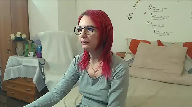 Evadesirex46 online show from 02/17/25, 05:10