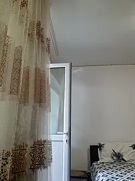 Evadesirex46 online show from 04/20/26, 06:27