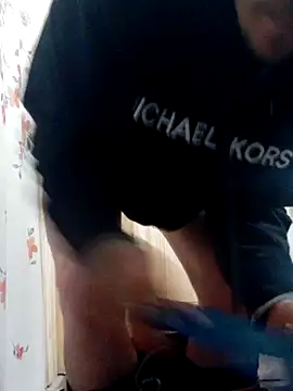 Lilsmokeshow017 online show from 12/17/25, 10:49