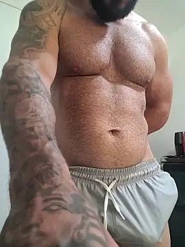 Snapshot of SafadoCarioca chatting on 02/13/26, 02:35 SafadoCarioca online show from 02/13/26, 02:35