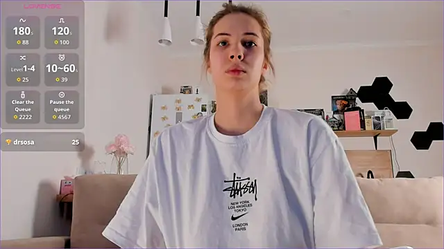 Girl alone home online show from 11/16/25, 04:40