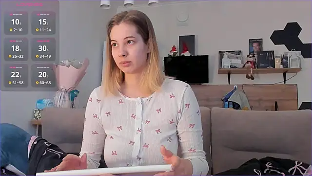 Girl alone home online show from 03/26/26, 03:45