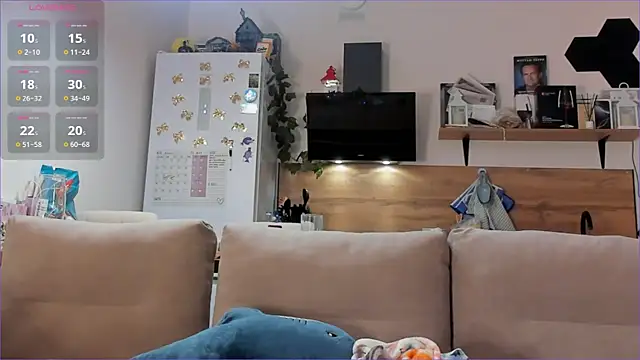 Girl alone home online show from 04/23/26, 03:14