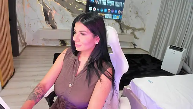 patriciakeys online show from 07/18/26, 02:05
