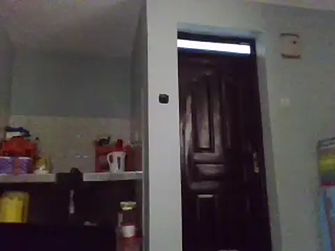 Snapshot of sweet_love00 chatting on 03/04/25, 05:53 sweet love00 online show from 03/04/25, 05:53