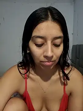 BrittanyDiaz online show from 02/05/25, 06:26
