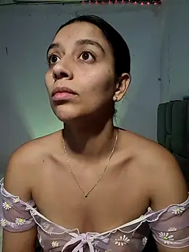 BrittanyDiaz online show from 02/27/25, 06:20