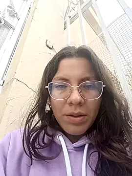 karlamorris  online show from 02/12/25, 01:16