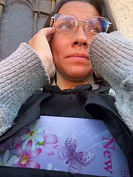 karlamorris  online show from 02/11/26, 01:16