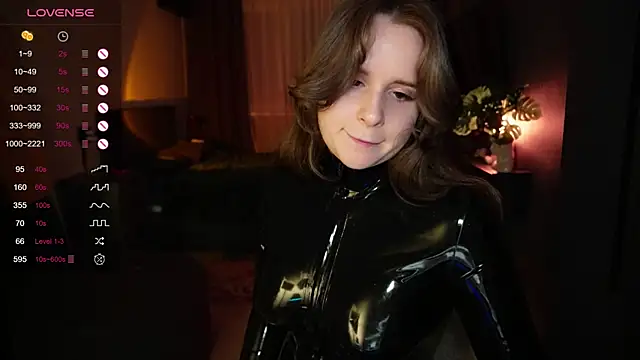 Snapshot of Jantrlatex chatting on 05/17/26, 08:38 Jantrlatex online show from 05/17/26, 08:38