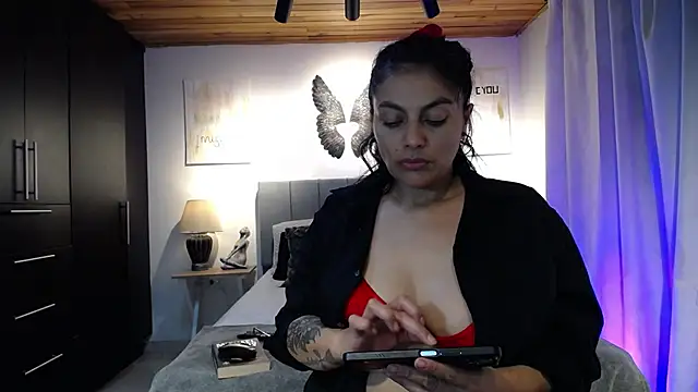 Lust Mom41 online show from 02/08/25, 11:02