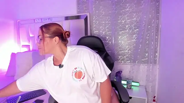 LeahxBarker online show from 04/02/26, 10:40