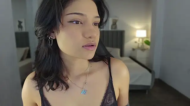 Snapshot of renee_shelby_ chatting on 09/13/25, 09:14 renee shelby online show from 09/13/25, 09:14