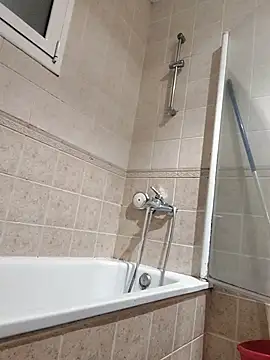 Snapshot of ZorraidaGiroNina chatting on 10/20/25, 09:04 ZorraidaGiroNina online show from 10/20/25, 09:04