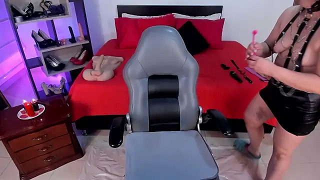 Snapshot of Veronica_Jacobss chatting on 10/17/25, 08:00 Veronica Jacobss online show from 10/17/25, 08:00