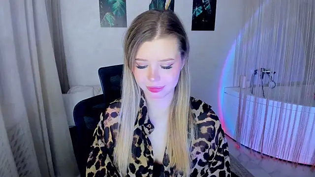 FollowLovee online show from 03/07/26, 03:47