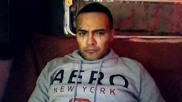 Houstonslong1 online show from 01/02/25, 12:24