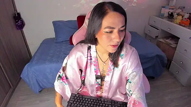 Sofi Martinezz0 online show from 09/24/25, 01:20