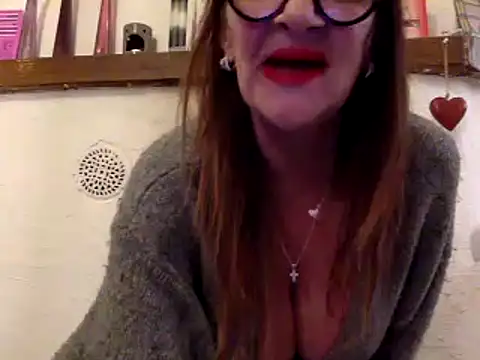 Snapshot of gildamilf chatting on 12/23/24, 08:47 gildamilf online show from 12/23/24, 08:47