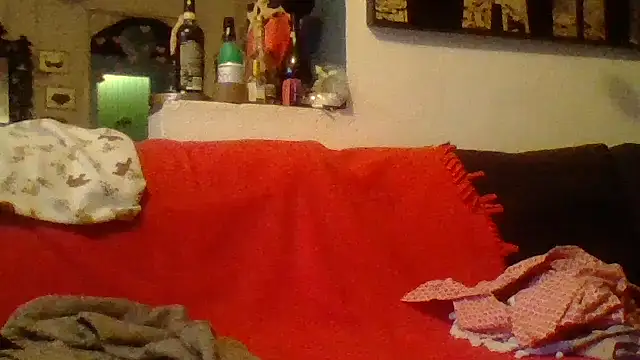 Snapshot of gildamilf chatting on 11/19/25, 03:45 gildamilf online show from 11/19/25, 03:45