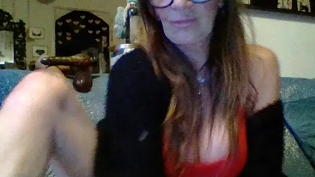 gildamilf online show from 04/19/26, 06:21