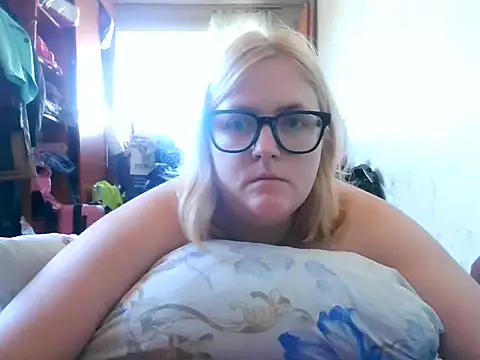 DesireMelissa online show from 10/01/25, 08:31