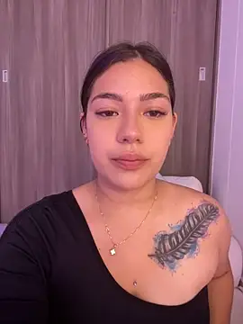 Snapshot of Latina_vanessa chatting on 01/09/25, 09:05 Latina vanessa online show from 01/09/25, 09:05