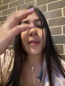Latina vanessa online show from 04/25/26, 09:34