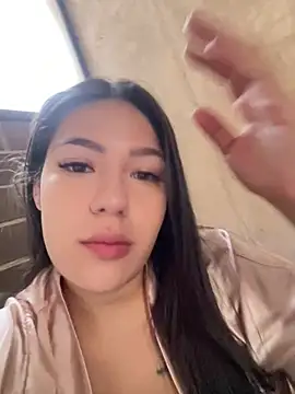 Snapshot of Latina_vanessa chatting on 05/24/26, 01:05 Latina vanessa online show from 05/24/26, 01:05