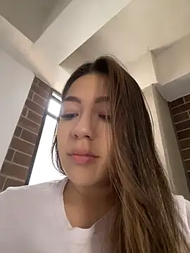 Snapshot of Latina_vanessa chatting on 07/05/26, 04:47 Latina vanessa online show from 07/05/26, 04:47
