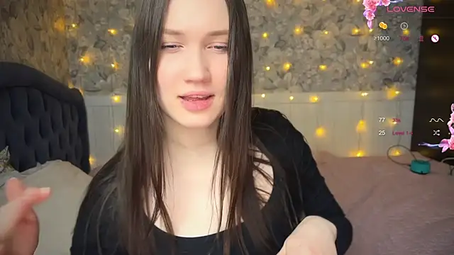 Snapshot of ChloeMillerMeow chatting on 03/13/25, 06:12 ChloeMillerMeow online show from 03/13/25, 06:12
