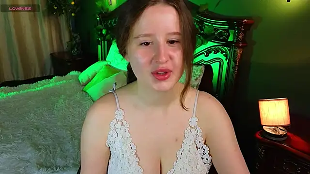 SquirtBabee online show from 04/15/26, 03:52