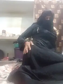 UrvashiRani online show from 04/25/26, 05:10