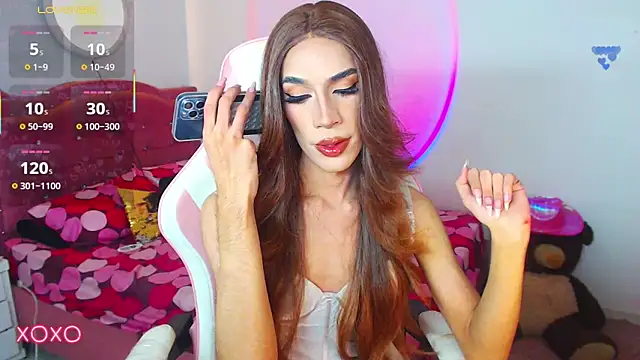 Snapshot of camila_hootie chatting on 02/08/26, 08:01 camila hootie online show from 02/08/26, 08:01