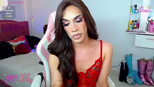 camila hootie online show from 04/19/26, 07:16