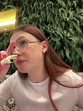 RinaCat online show from 12/27/24, 08:24