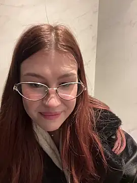 RinaCat online show from 12/31/24, 08:26