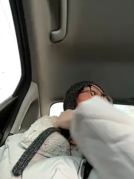 RinaCat online show from 01/24/25, 05:21