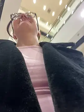 RinaCat online show from 03/17/25, 08:40