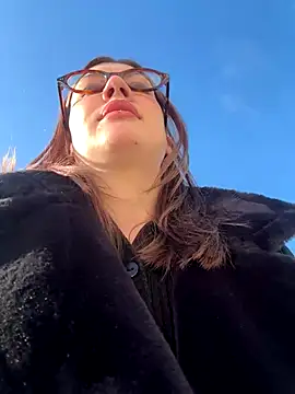 RinaCat online show from 10/27/25, 05:33