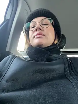 RinaCat online show from 01/11/26, 05:23