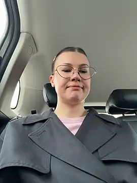 RinaCat online show from 04/22/26, 05:32