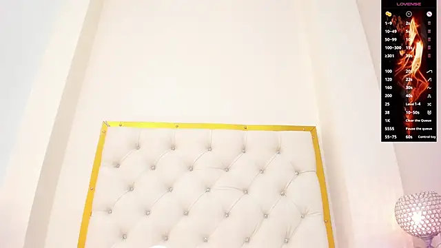 Donnapaul online show from 11/24/25, 12:16