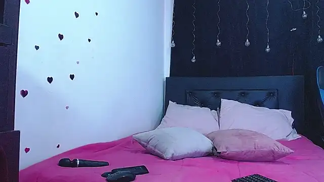 Georgina Copper online show from 02/21/26, 08:43