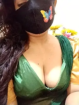 Ameera19 online show from 07/18/26, 07:28