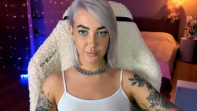 tykioty Miley online show from 10/23/25, 03:22